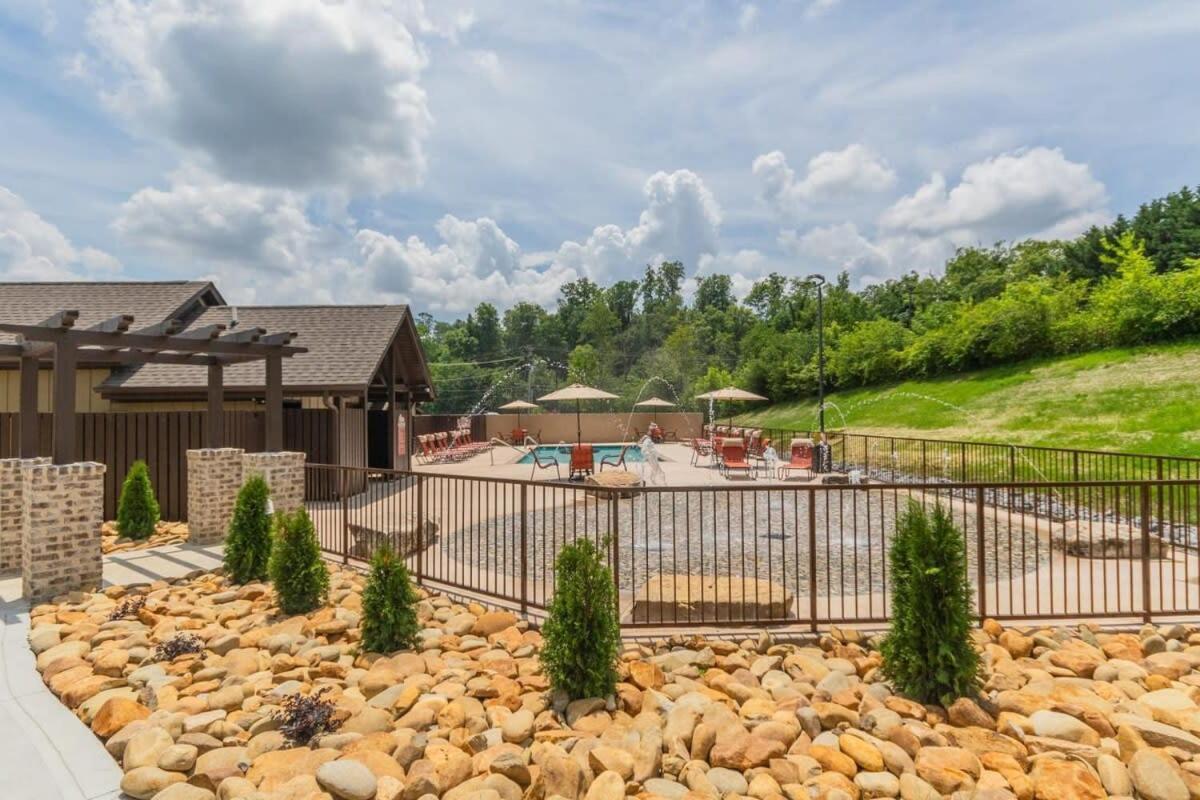 New Const Sleeps 6 Pool - Close To Pkwy Pigeon Forge Exterior foto